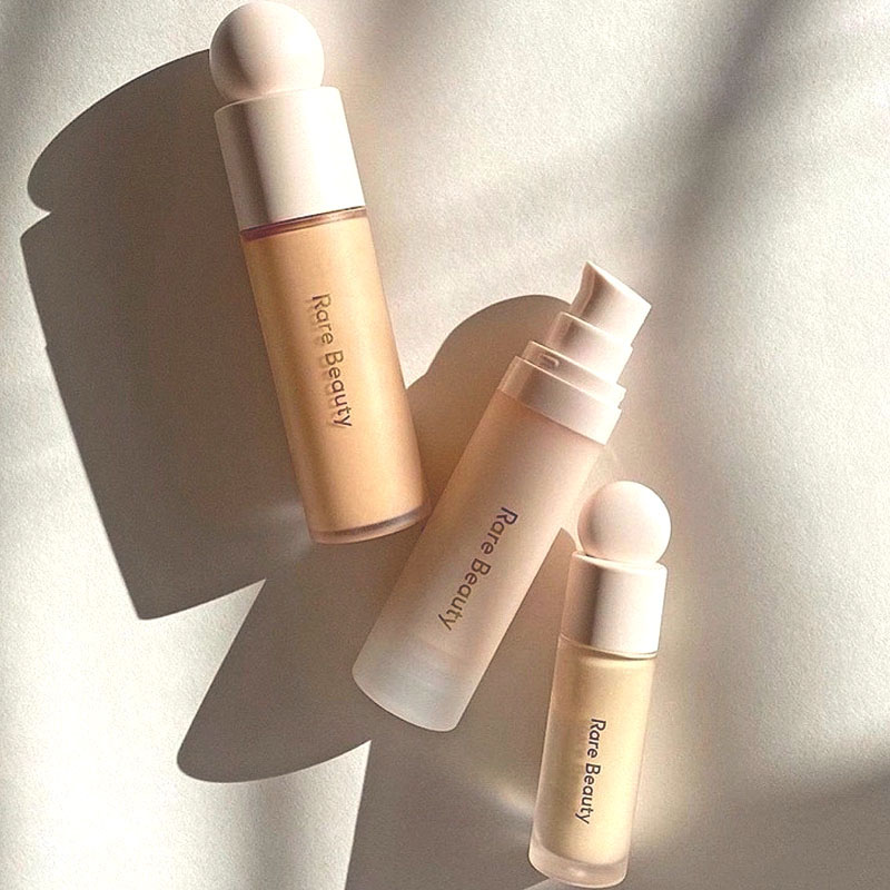 Rare Beauty Pre Makeup Base Cr - огляд і ціна Rare Beauty Makeup Kit