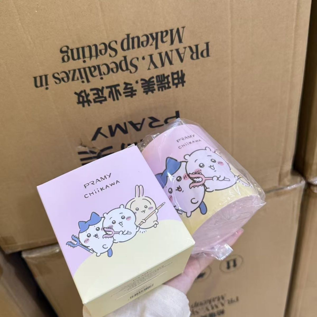 Chiikawa Co branded Makeup Bru - огляд і ціна Beauty Home Makeup