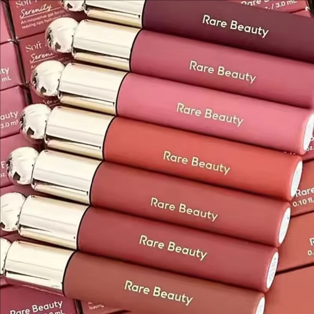 Rare Beauty Stay Vulnerable Gl - огляд і ціна Rare Beauty Makeup Kit