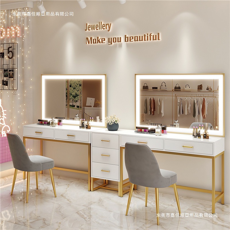 Nail art makeup artist studio  - огляд і ціна Beauty And Makeup Studio
